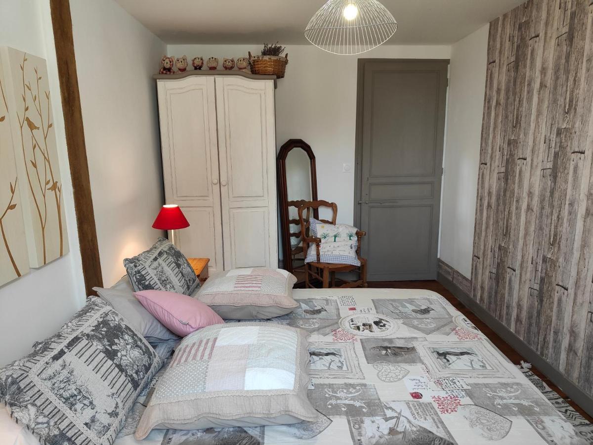 Le Chat Botte Chambres Et Table D'Hote Sur Reservation Arthez-de-Bearn Extérieur photo