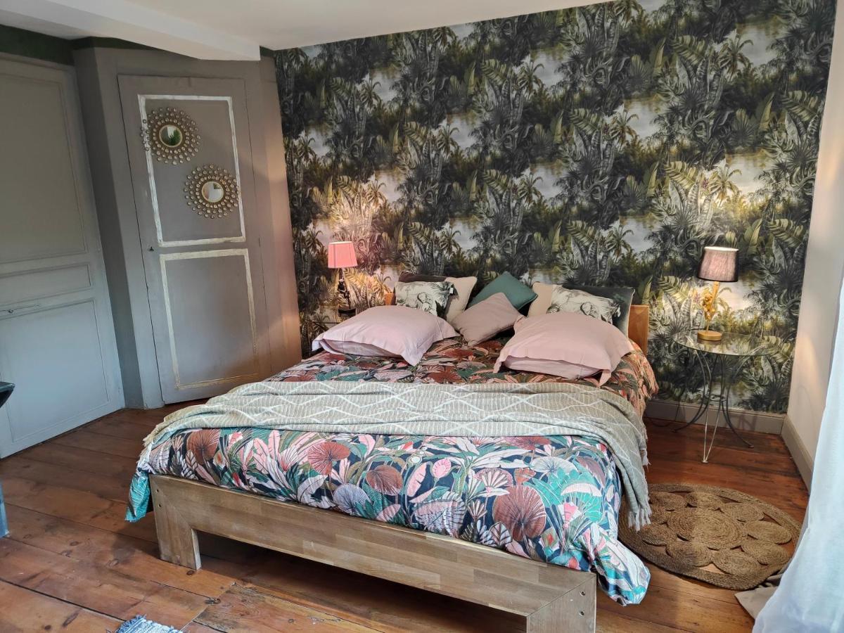 Le Chat Botte Chambres Et Table D'Hote Sur Reservation Arthez-de-Bearn Extérieur photo