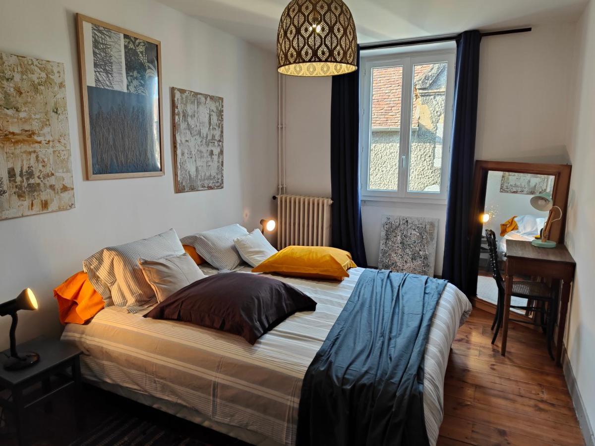 Le Chat Botte Chambres Et Table D'Hote Sur Reservation Arthez-de-Bearn Extérieur photo